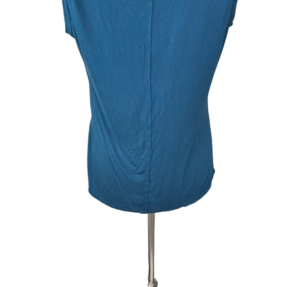 Babaton Artizia Tank Top Womens Sleeveless Stretch V Neck Blouse Blue Small - Picture 9 of 10